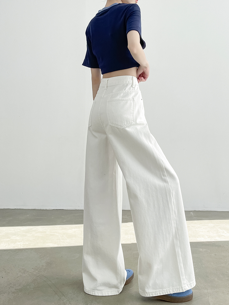 白パンツ 優雅な裾広がりデニムパンツ