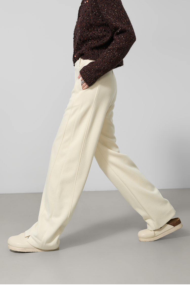 白パンツ ストレートシルエットハイウエストパンツ