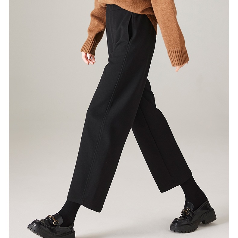 白パンツ ゆったり楽ちんワイドパンツ