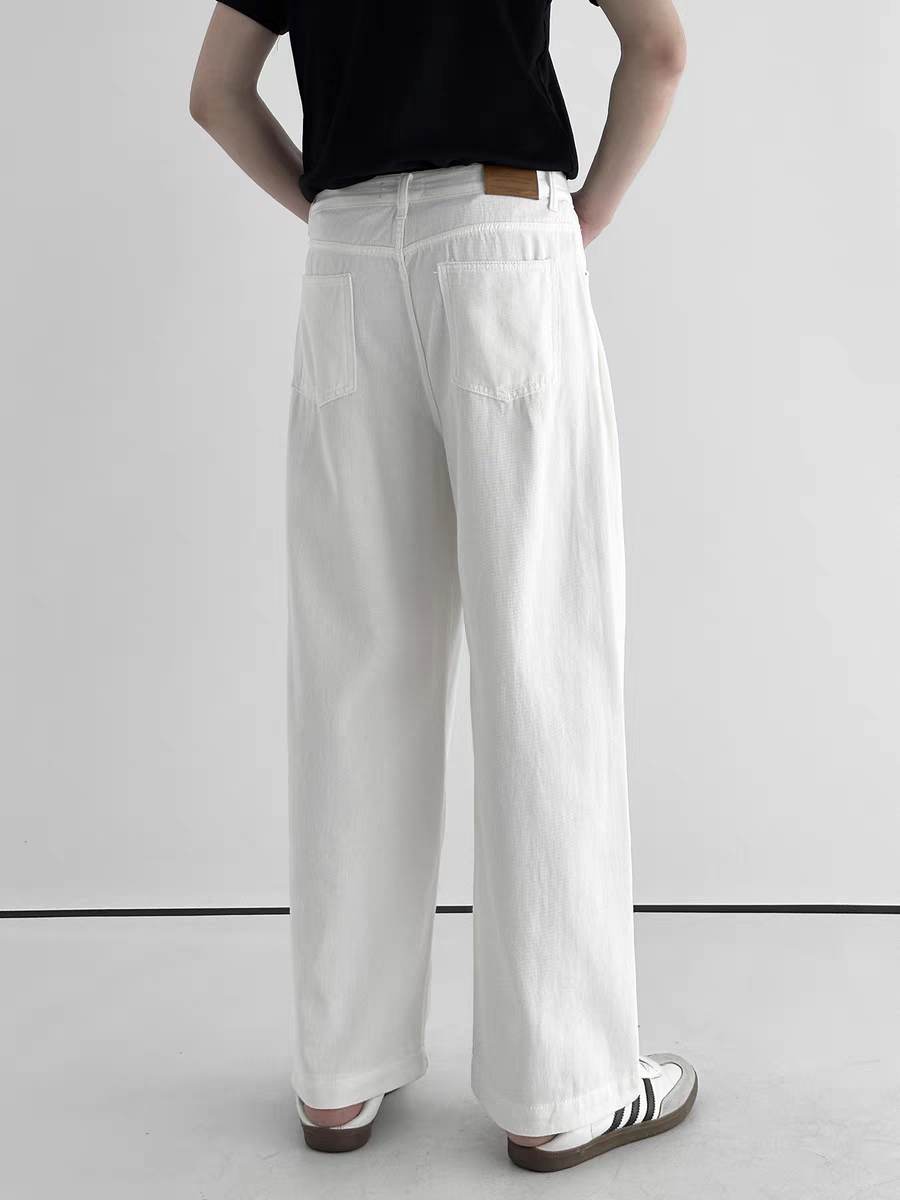 https://fulmo-img-server.com/shiropanstore/5b638dca-a0f5-4de3-94c1-727ef25f91b9.jpg