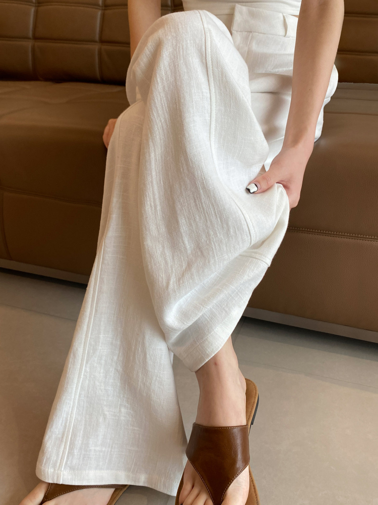 https://fulmo-img-server.com/shiropanstore/5e4e2e36-3a90-4eb7-9acd-9c65d4703760.jpg