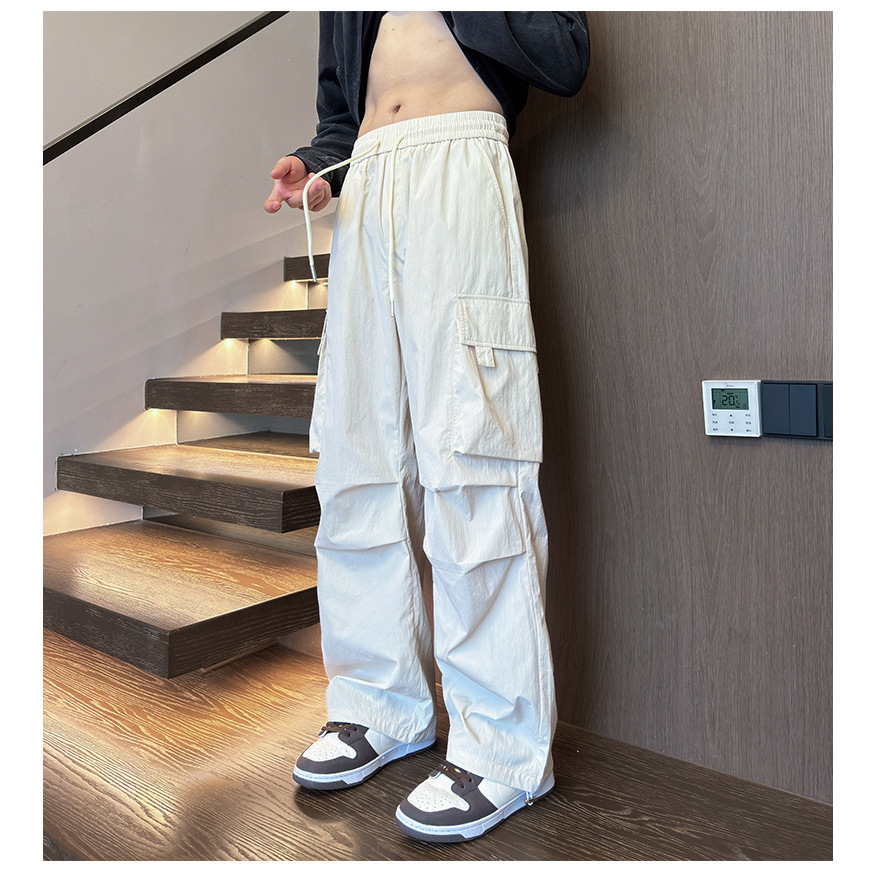 白パンツ カーゴポケット付きワイドパンツ