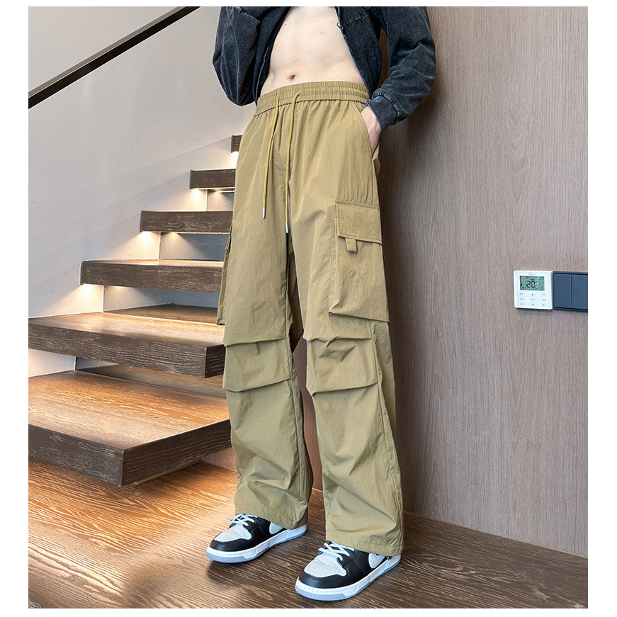 白パンツ カーゴポケット付きワイドパンツ