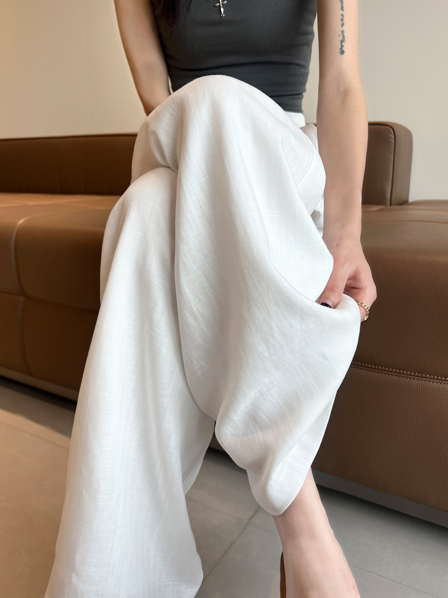 白パンツ リネン調ハイウエストゆったりストレートパンツ