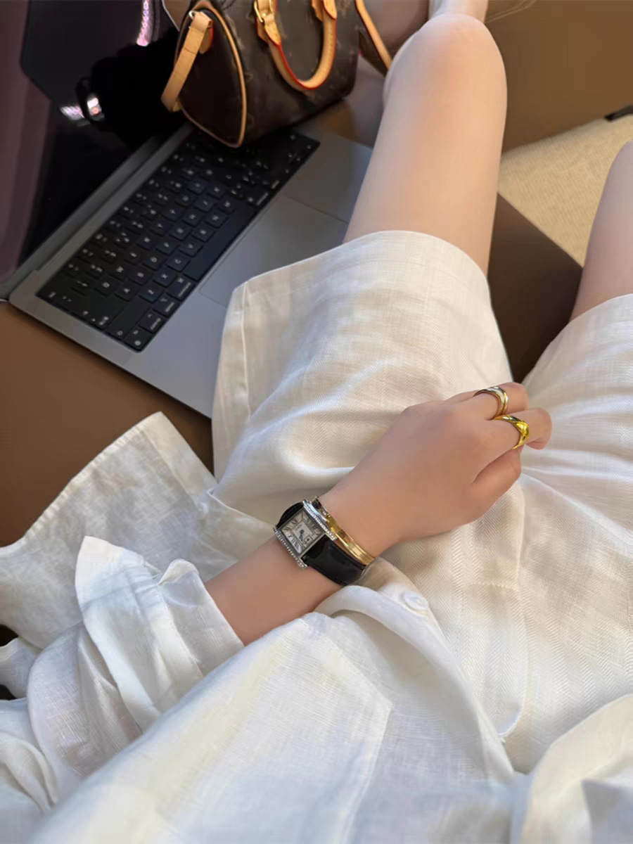 https://fulmo-img-server.com/shiropanstore/6cd4bbb9-3786-4f9f-94fe-57136a6fb53c.jpg