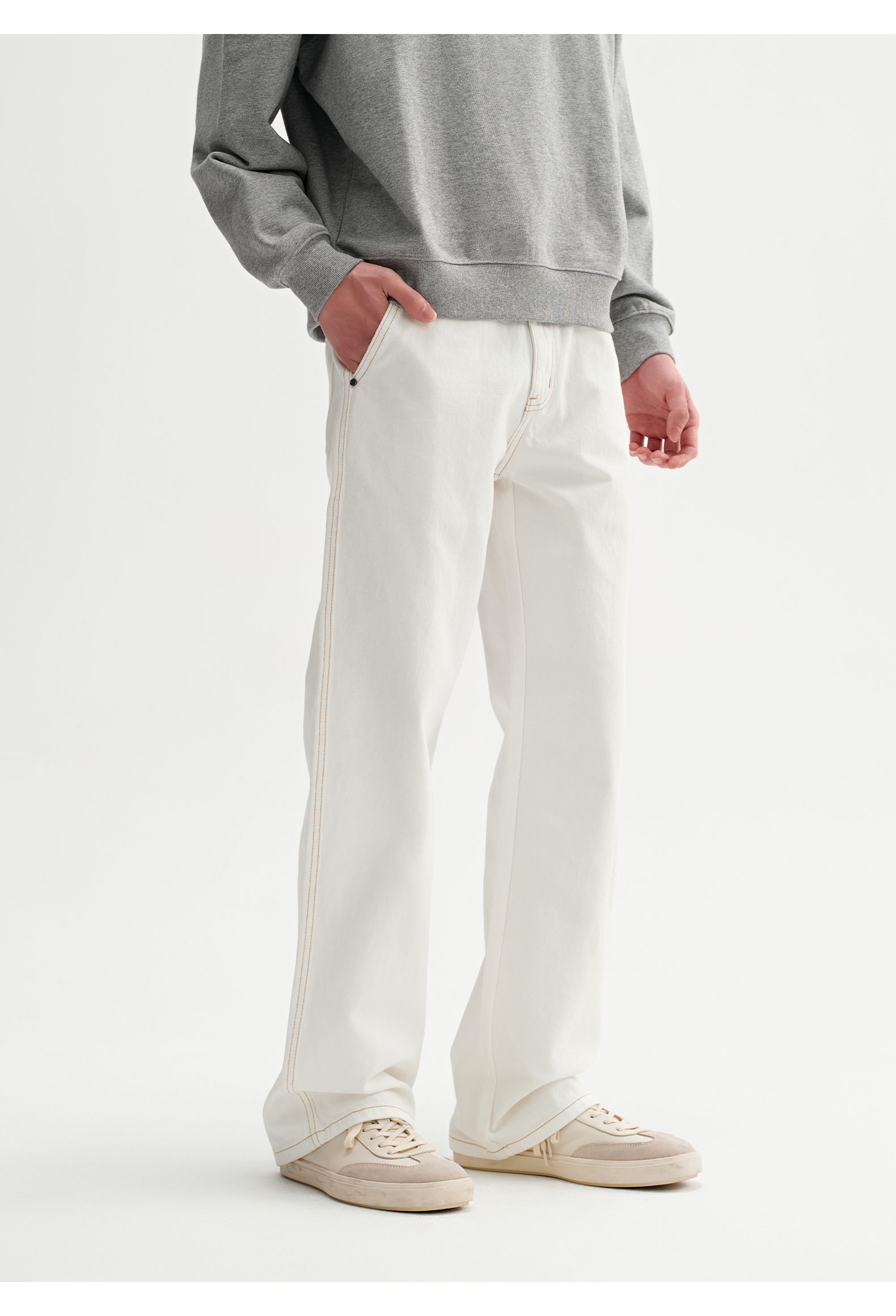 https://fulmo-img-server.com/shiropanstore/73ea7dd5-b528-456c-8f4b-d0defb838c56.jpg