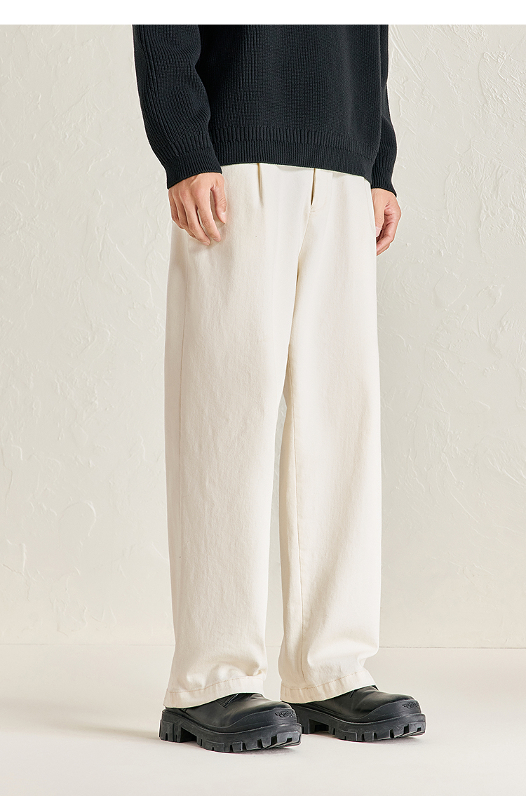 白パンツ ゆったりワイドテーパードパンツ
