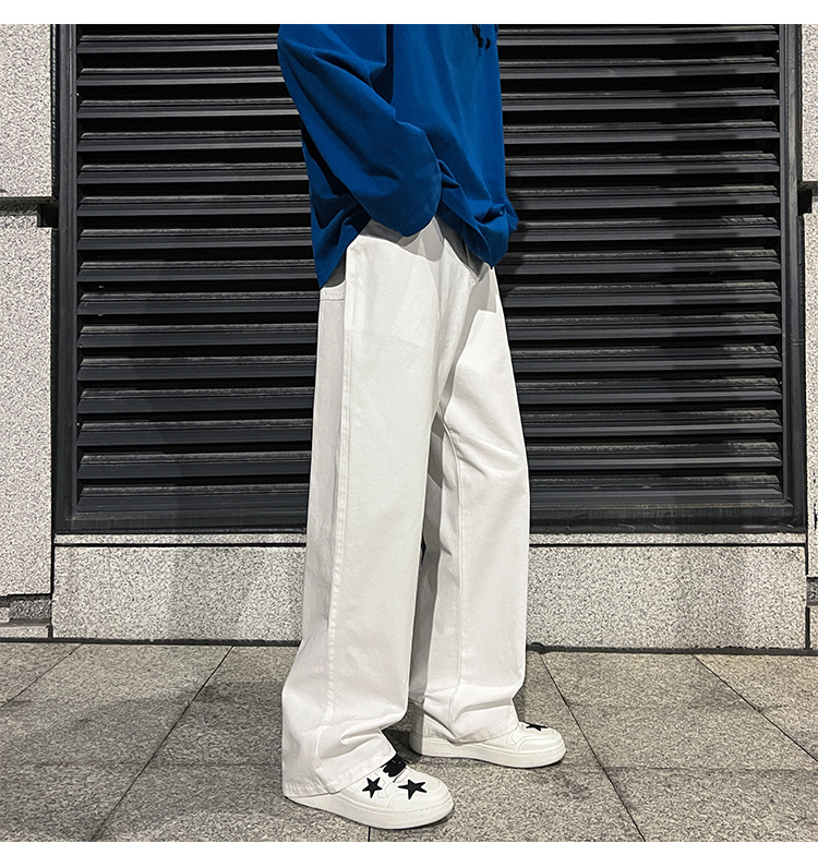 白パンツ シルエット美しいゆったりパンツ