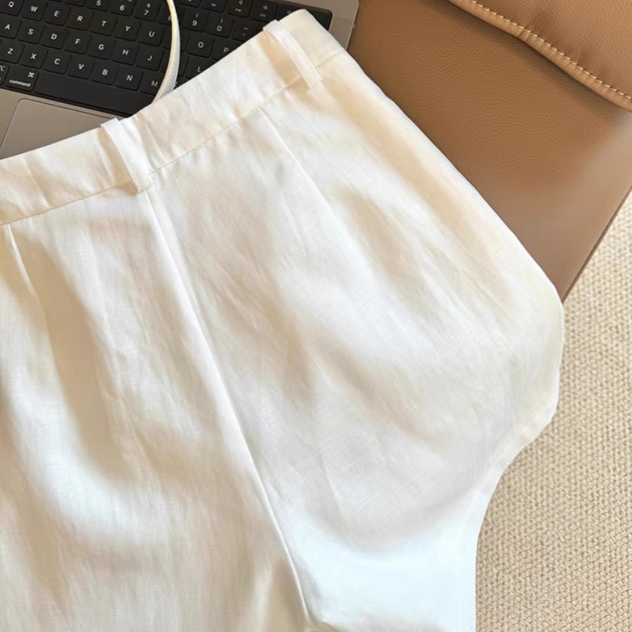 https://fulmo-img-server.com/shiropanstore/7ac35e80-bd0f-4d70-8049-9aa11d29fa11.jpg