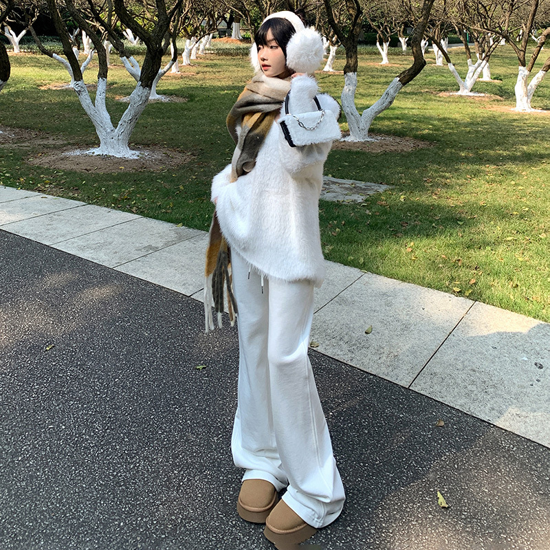 白パンツ センタープレスフレアワイドパンツ