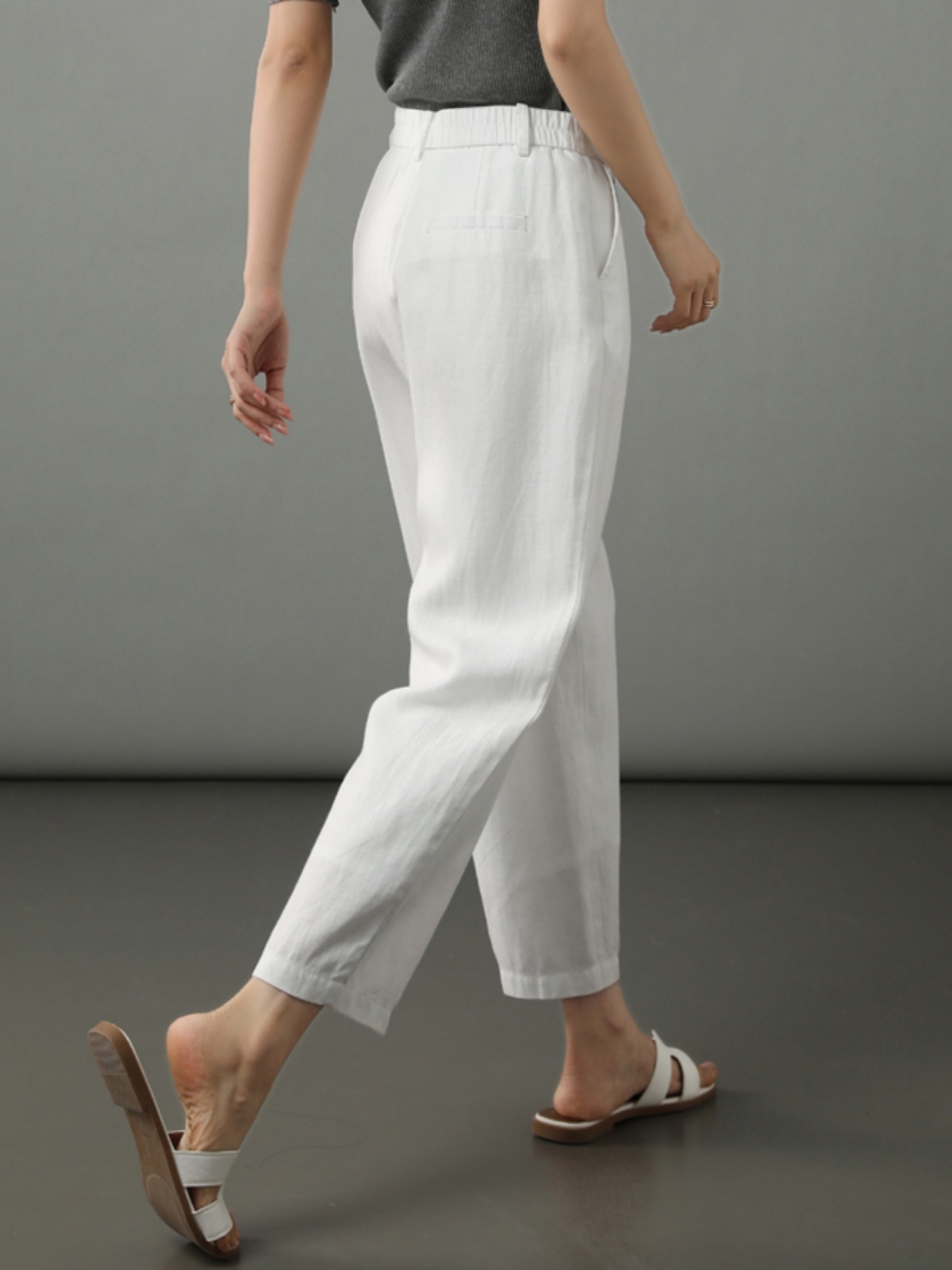 https://fulmo-img-server.com/shiropanstore/87161824-aa07-46fa-9e2d-70f1ebe5287f.jpg