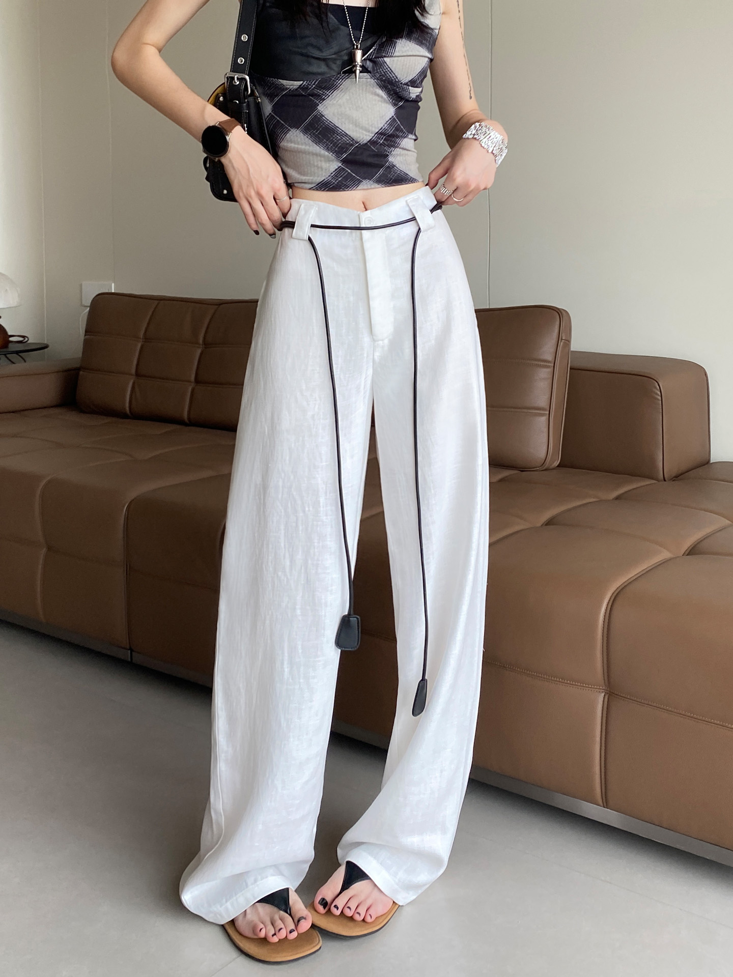 白パンツ リネン調ハイウエストゆったりストレートパンツ