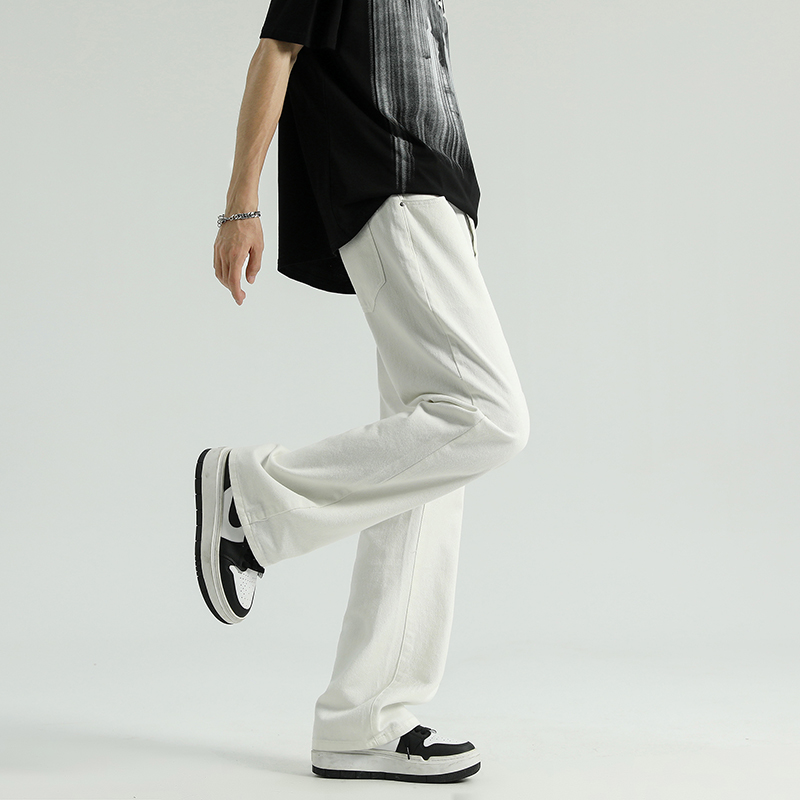白パンツ ゆったりストレート デニムパンツ