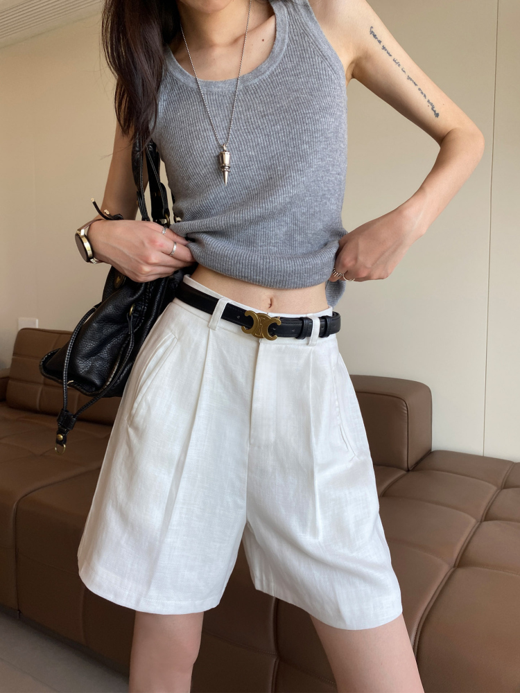 白パンツ リネン混ゆったりハーフパンツ