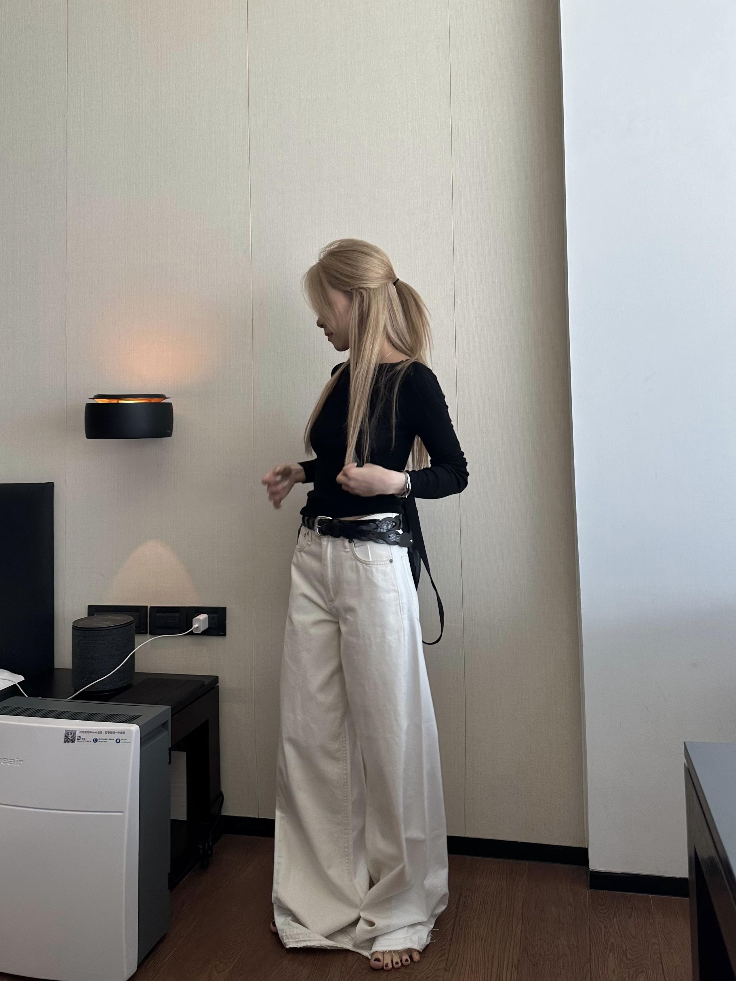https://fulmo-img-server.com/shiropanstore/a3c10568-f8a6-45c0-b44e-0403014208d1.jpg