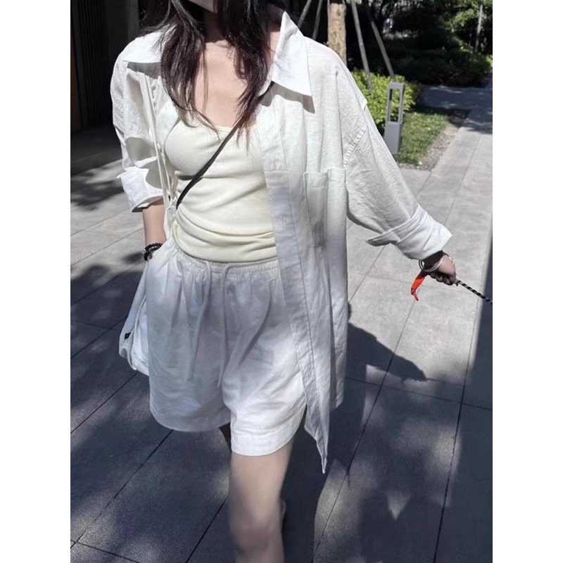 https://fulmo-img-server.com/shiropanstore/a5e29623-0d3e-42e7-a091-74ac75c27d2c.jpg