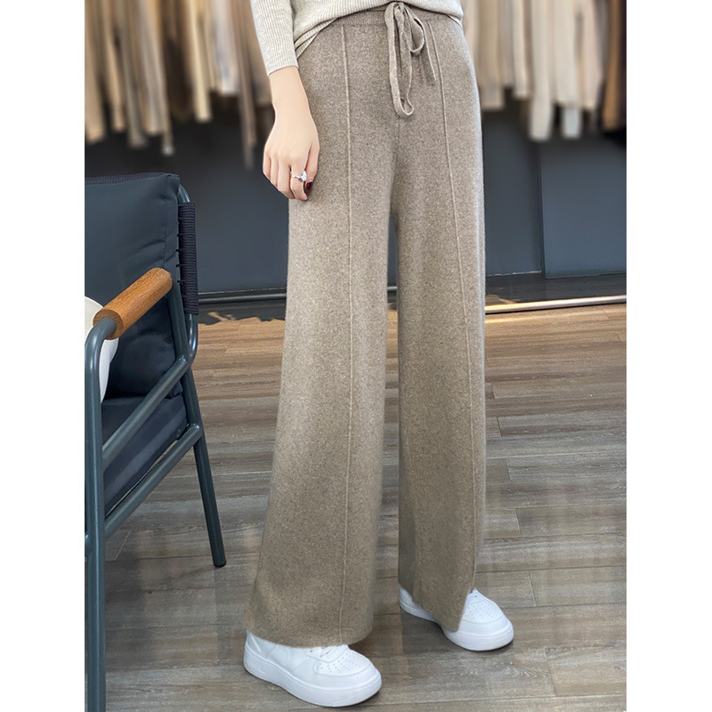 白パンツ 上質なリラックスワイドパンツ