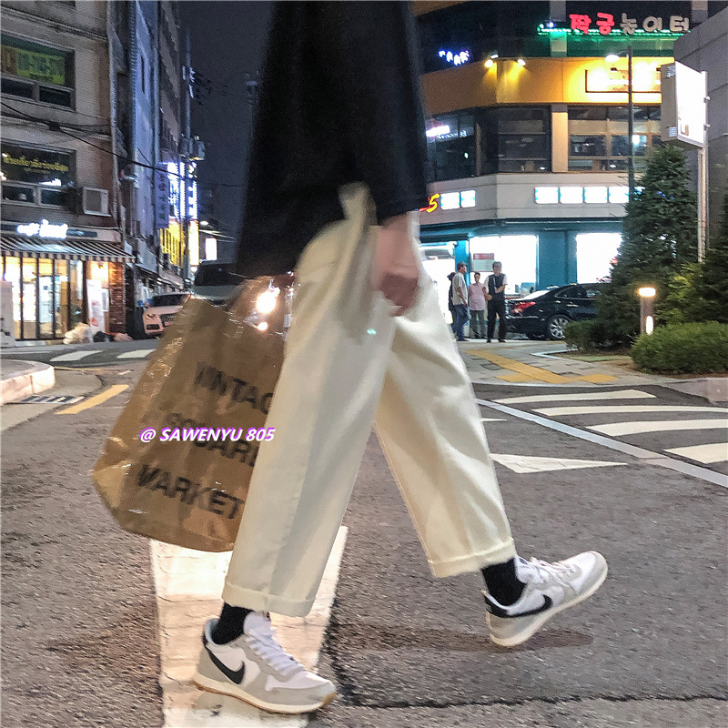 白パンツ ゆったりストレートパンツ
