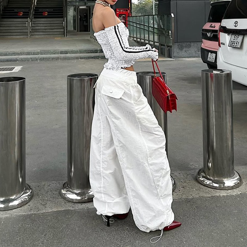 https://fulmo-img-server.com/shiropanstore/c054a664-b869-4bd9-83d7-e3d4857946c9.jpg