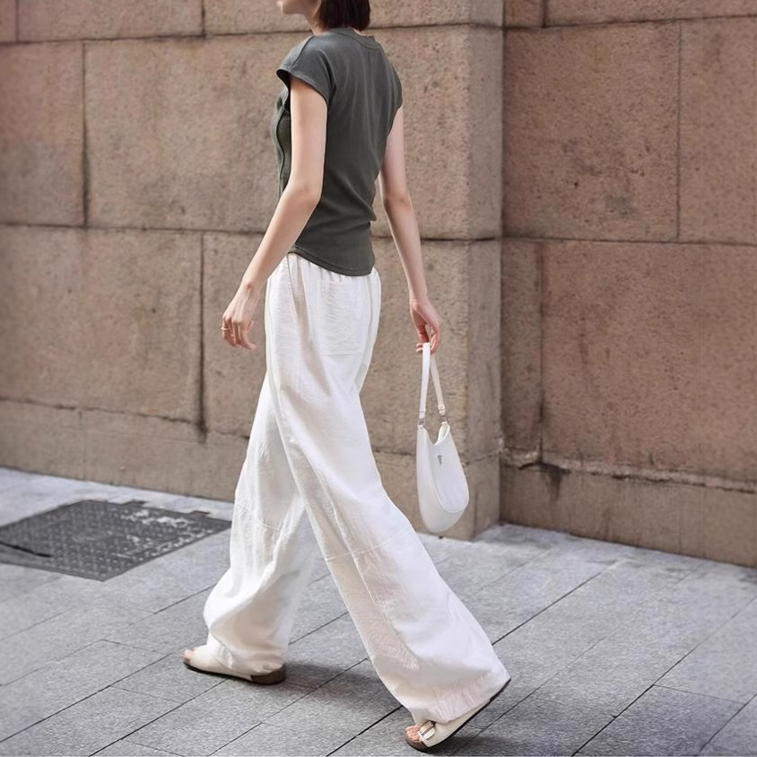 https://fulmo-img-server.com/shiropanstore/c4fd9da0-9866-4602-a458-bb4b4bd333fe.jpg