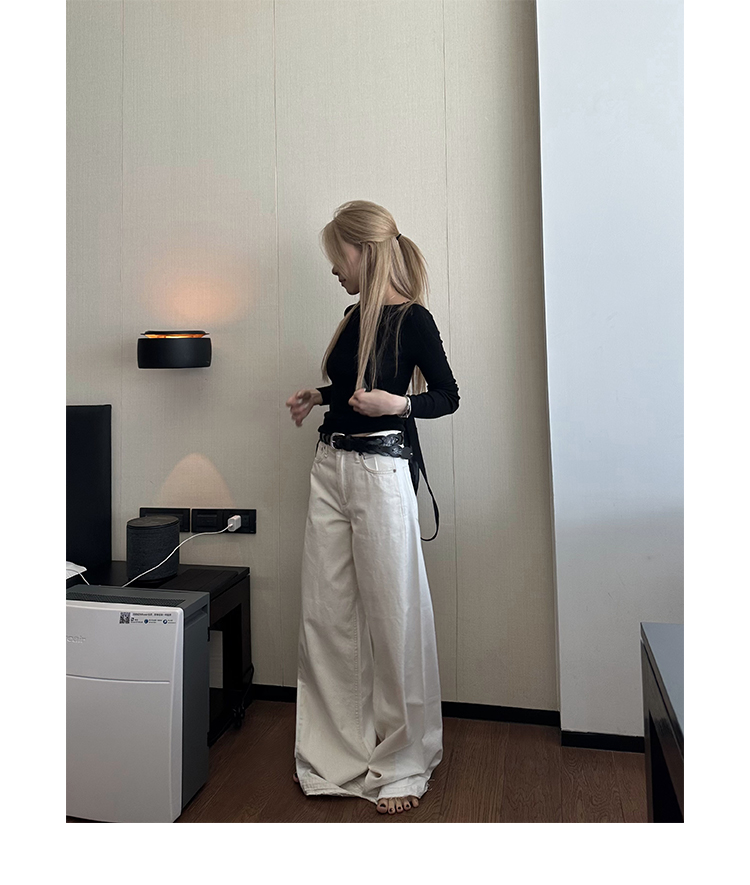 https://fulmo-img-server.com/shiropanstore/c9def199-e486-44e2-a954-4a9daf66a35a.jpg