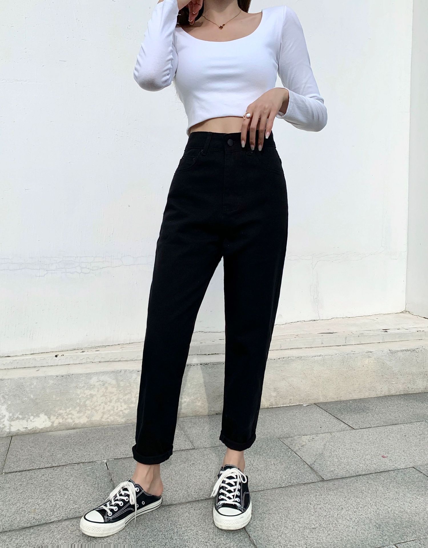 白パンツ レディース ゆったりストレートデニムパンツ