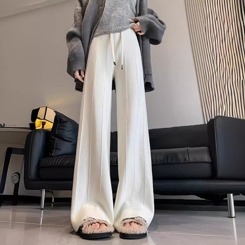 https://fulmo-img-server.com/shiropanstore/db93c2a9-84de-4d16-aba9-7a6a71143a04.jpg