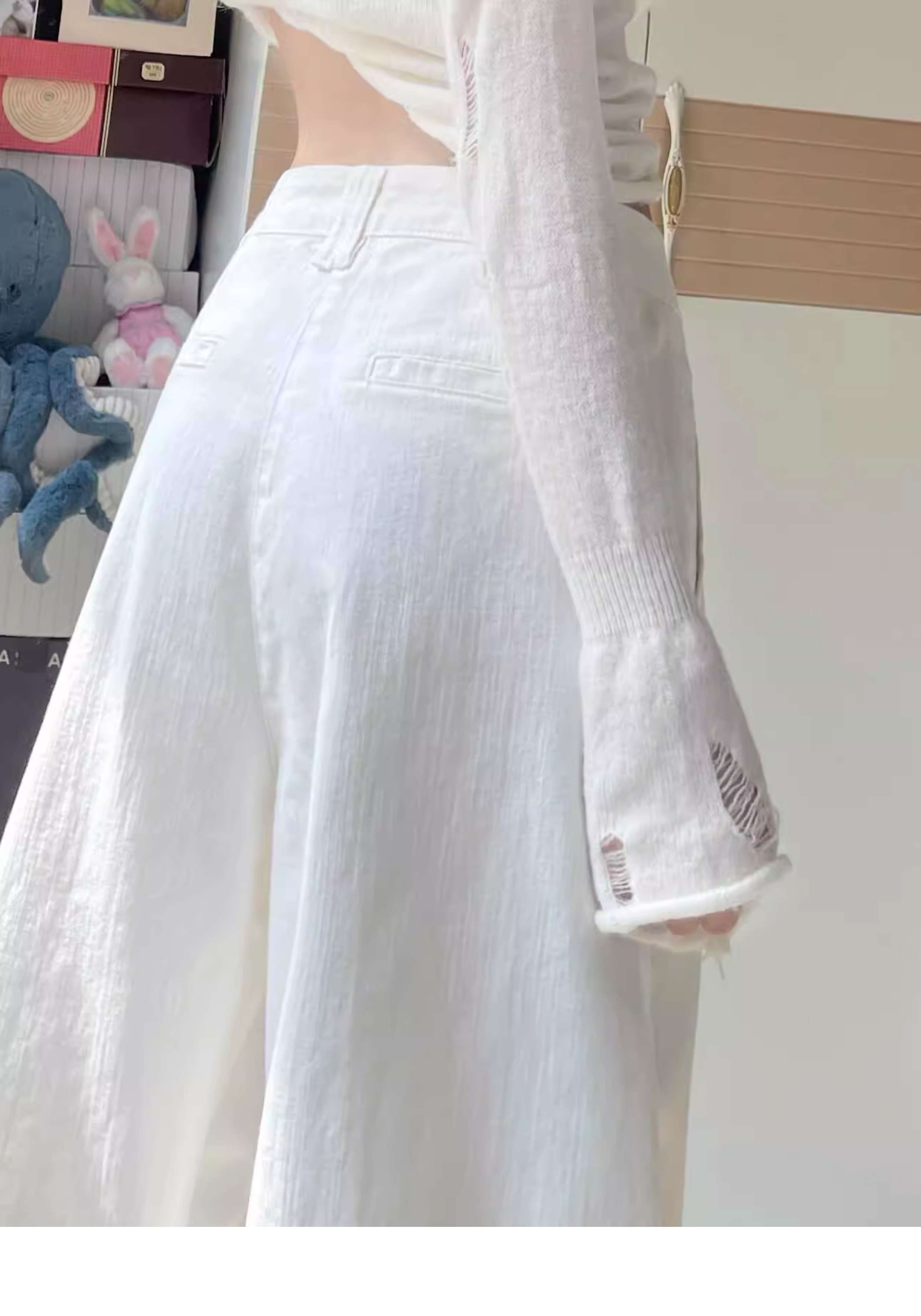 白パンツ プリーツワイドパンツ デイリーカジュアル