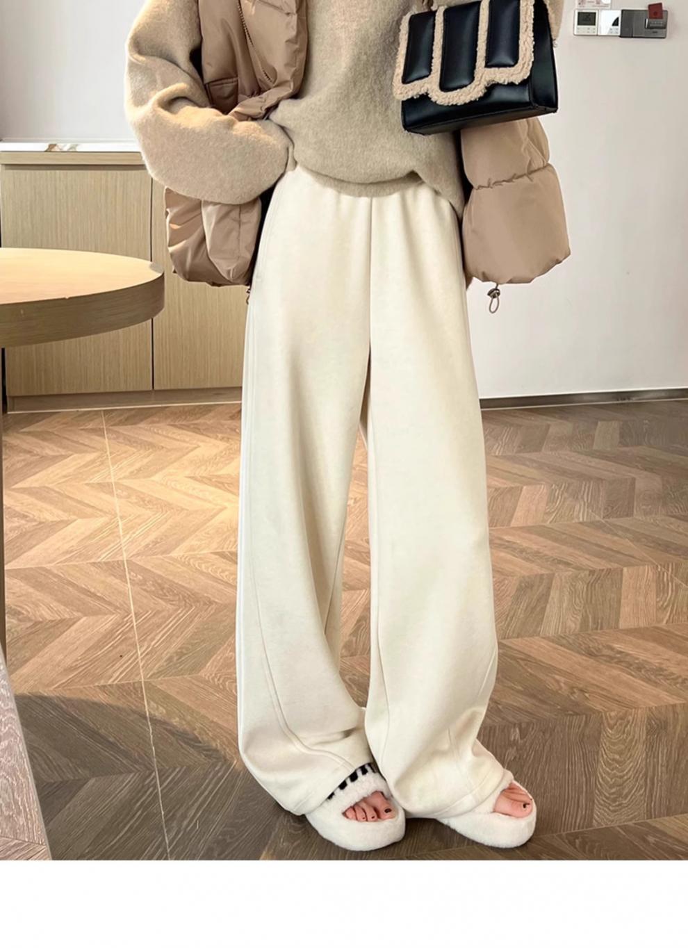 白パンツ ふんわりリラックス ストレートパンツ