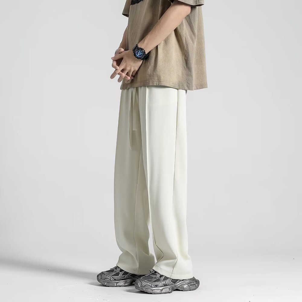 白パンツ なめらか落ち感ストレートパンツ