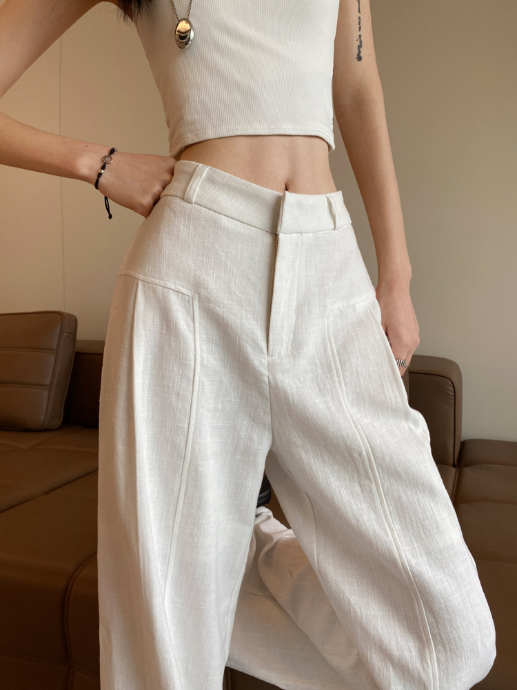 https://fulmo-img-server.com/shiropanstore/e50bee4d-73cd-43d9-aff0-fb2bd185d0dc.jpg