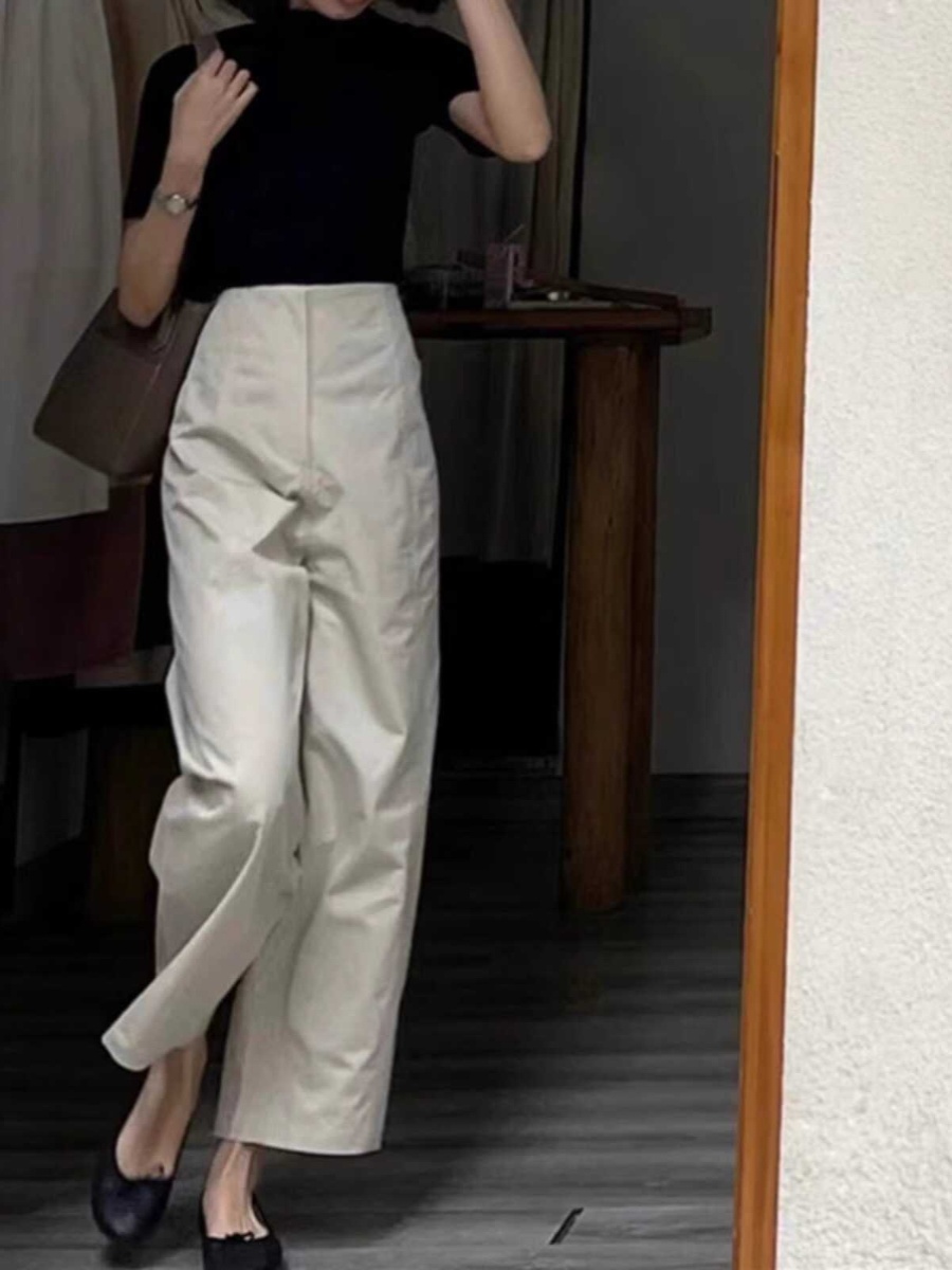 白パンツ すっきりシルエットワイドパンツ