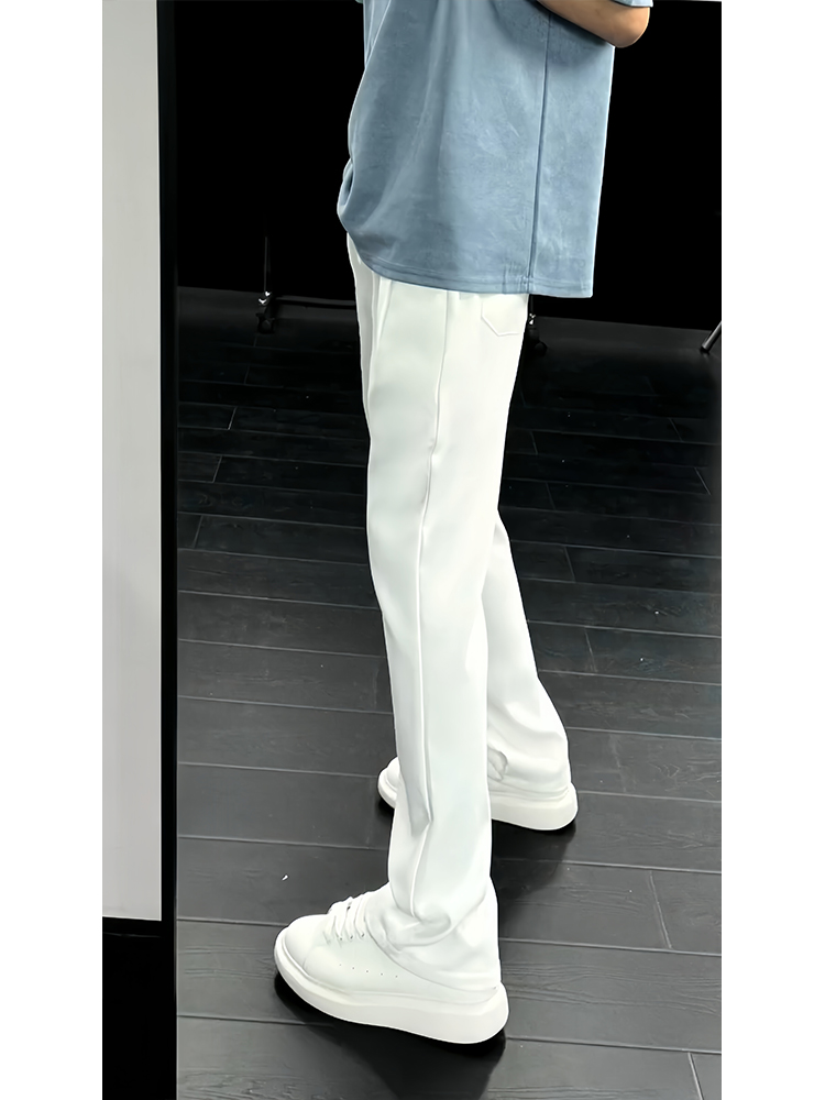 白パンツ すっきりシルエットパンツ