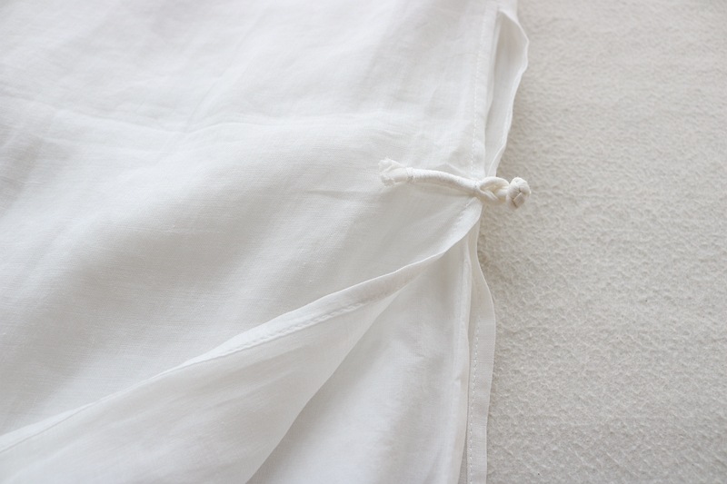 https://fulmo-img-server.com/shiropanstore/ff2b5cf2-2447-4d30-a692-d7f593dcd298.jpg