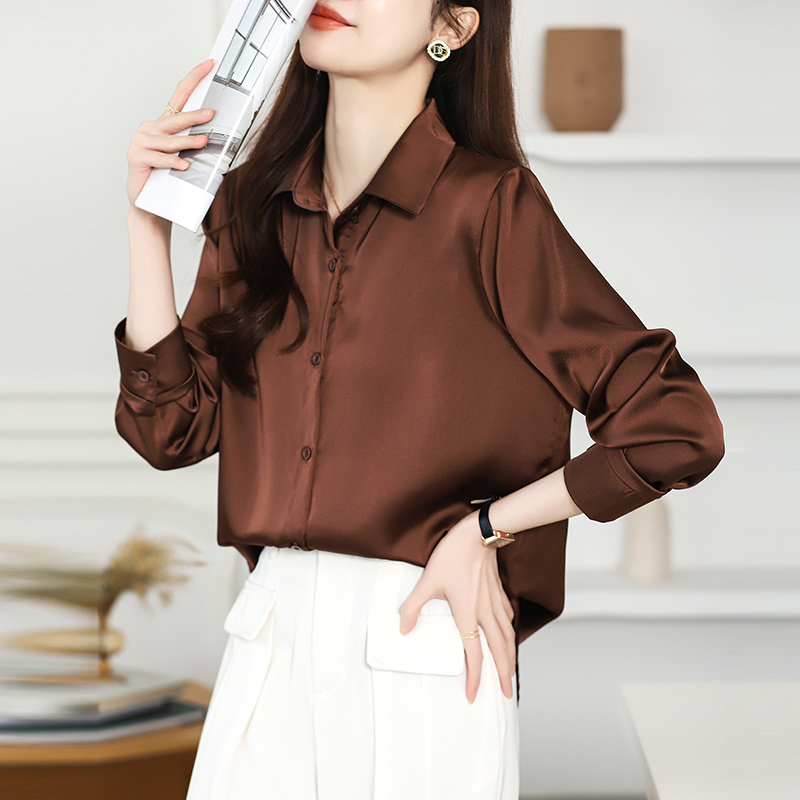 https://fulmo-img-server.com/shirt-tee/0354cf26-141c-4418-9887-51e63228cbeb.jpg