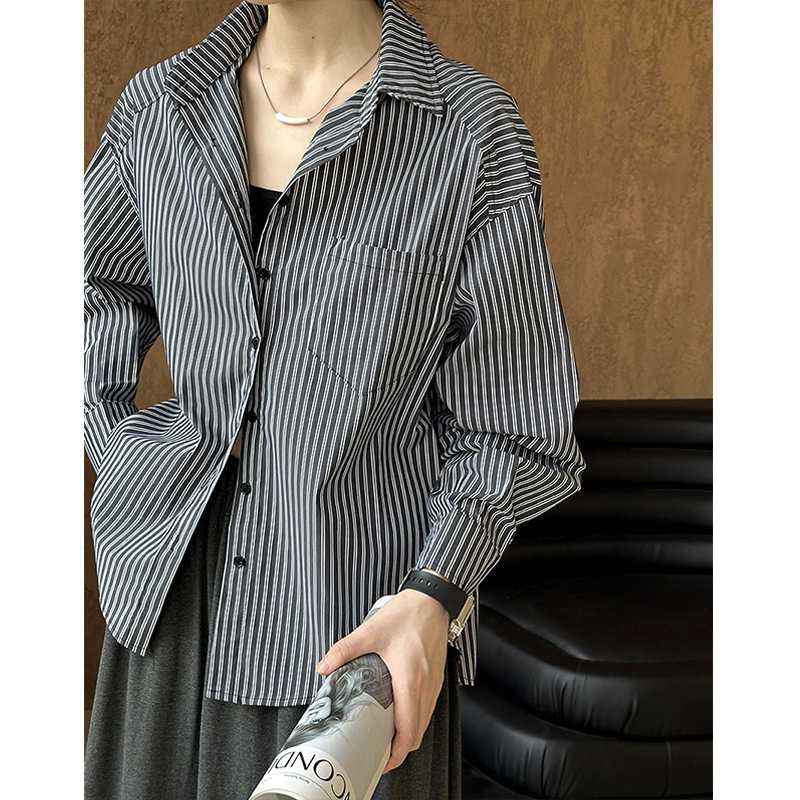 襟付きで上質な着こなしを叶える！長袖のおすすめレディースシャツおすすめ10選