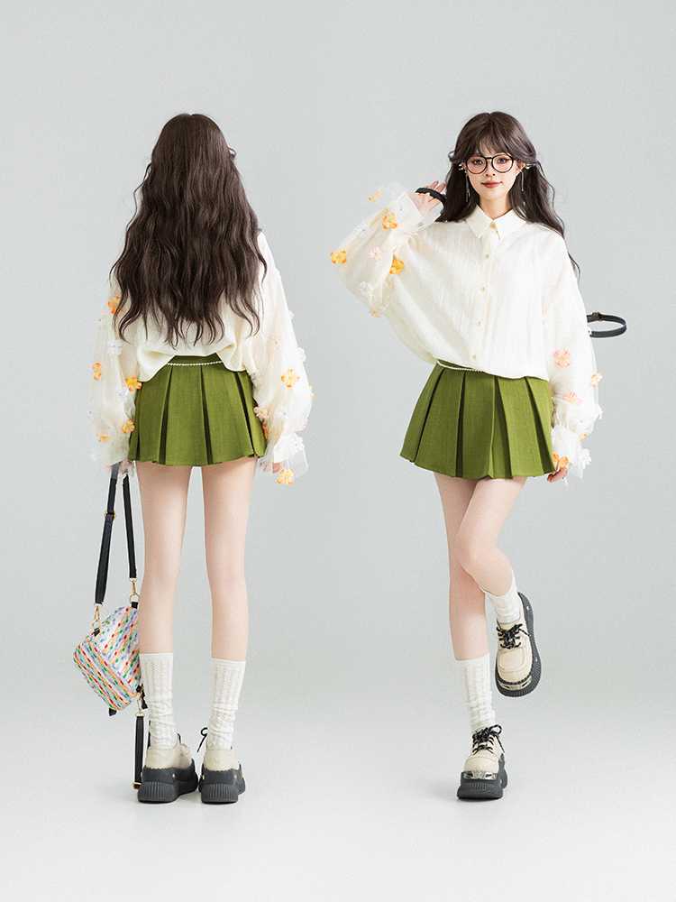 華やかでかわいい！春物レディースシャツおすすめ5選