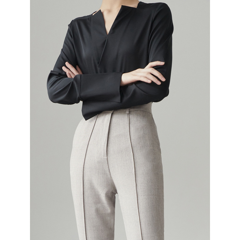 レディースシャツ 2025年新作 長袖ブラウス 通勤着回しシャツ