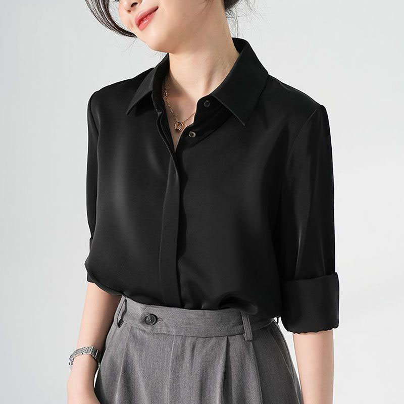 きちんと感が叶う！仕事にも私服にも使える女性用カッターシャツ5選