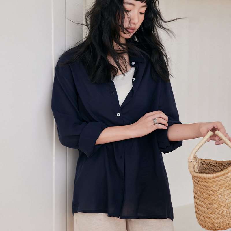 シャツ　レディース なめらかリネンロングシャツ