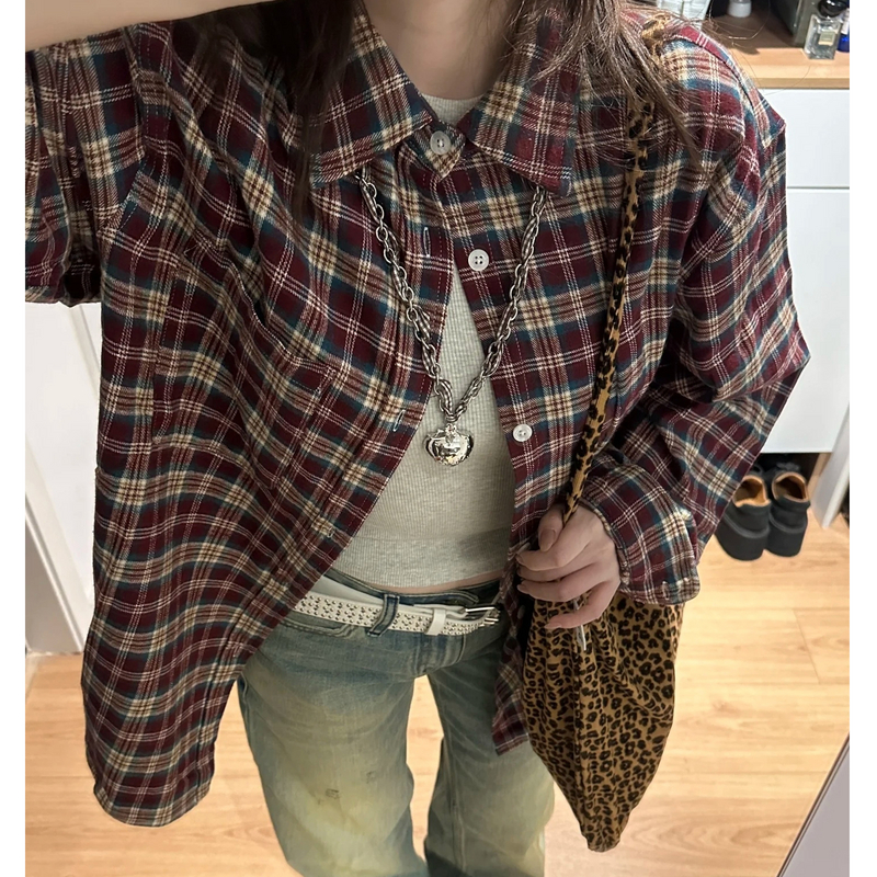 https://fulmo-img-server.com/shirt-tee/51a93b0c-70d0-49dd-8b50-d3671d71a0e6.jpg
