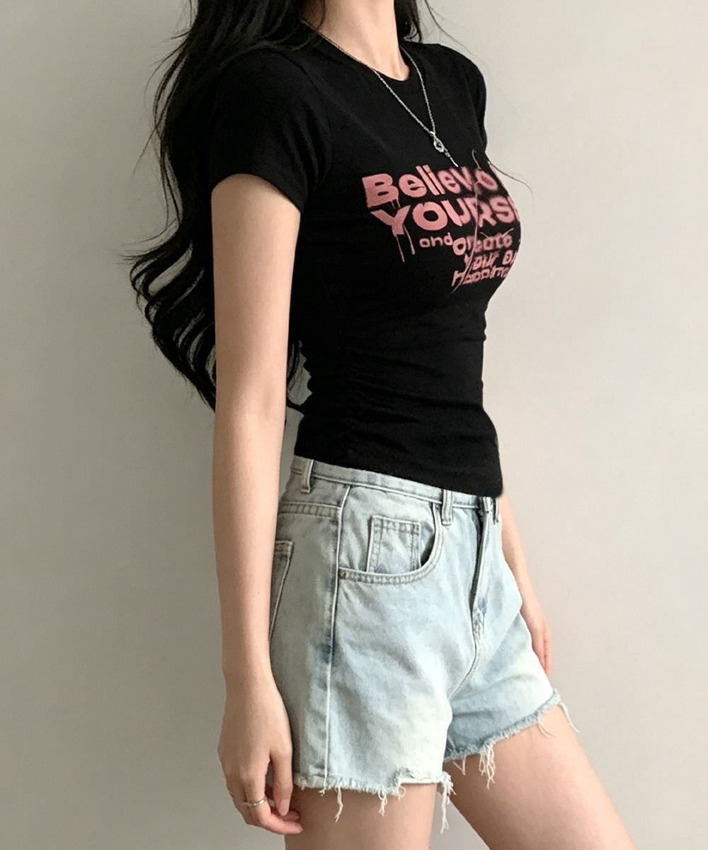 https://fulmo-img-server.com/shirt-tee/6b59c486-c364-421d-a1ff-f8d7a49ebee1.jpg