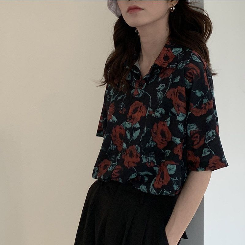 レディースシャツ 華やか薔薇模様ゆったりシャツ