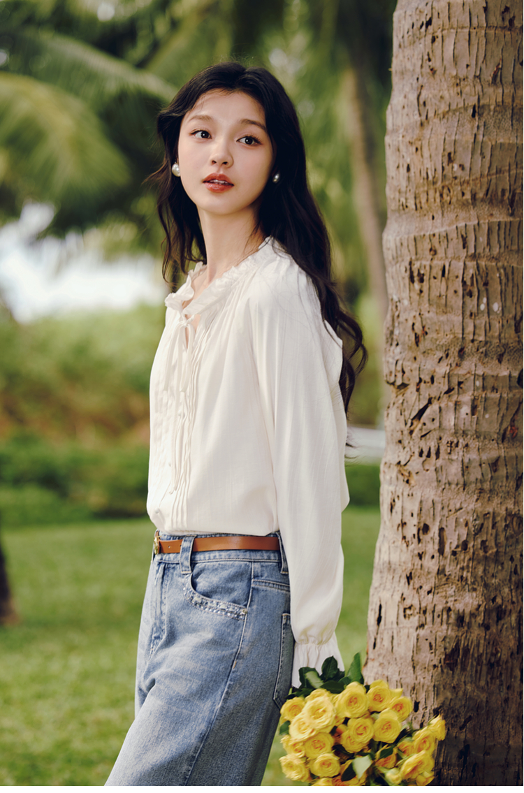 https://fulmo-img-server.com/shirt-tee/c321bf94-c267-408a-a573-439cb3571fce.jpg