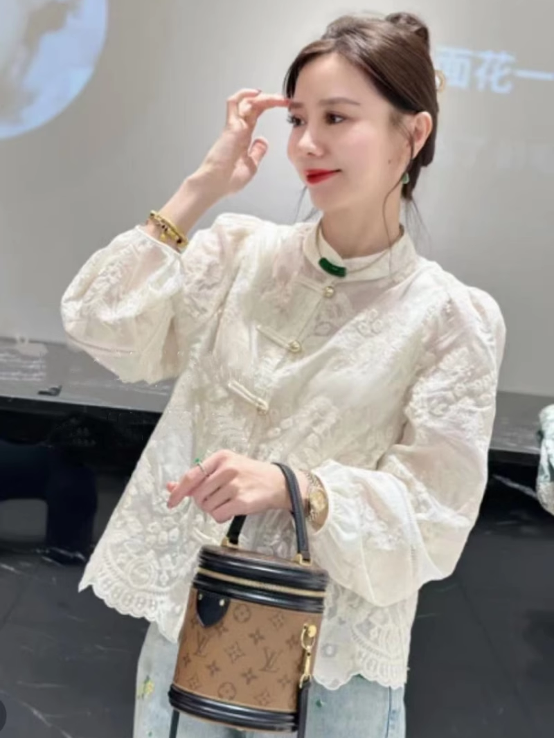 https://fulmo-img-server.com/shirt-tee/c9cb0fee-d392-4535-9786-803f1ee0edc2.jpg
