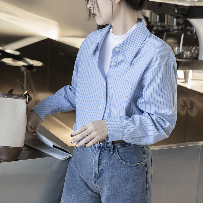 https://fulmo-img-server.com/shirt-tee/f2d7dc0e-96ec-471c-a4ed-d89a9bdcee97.jpg