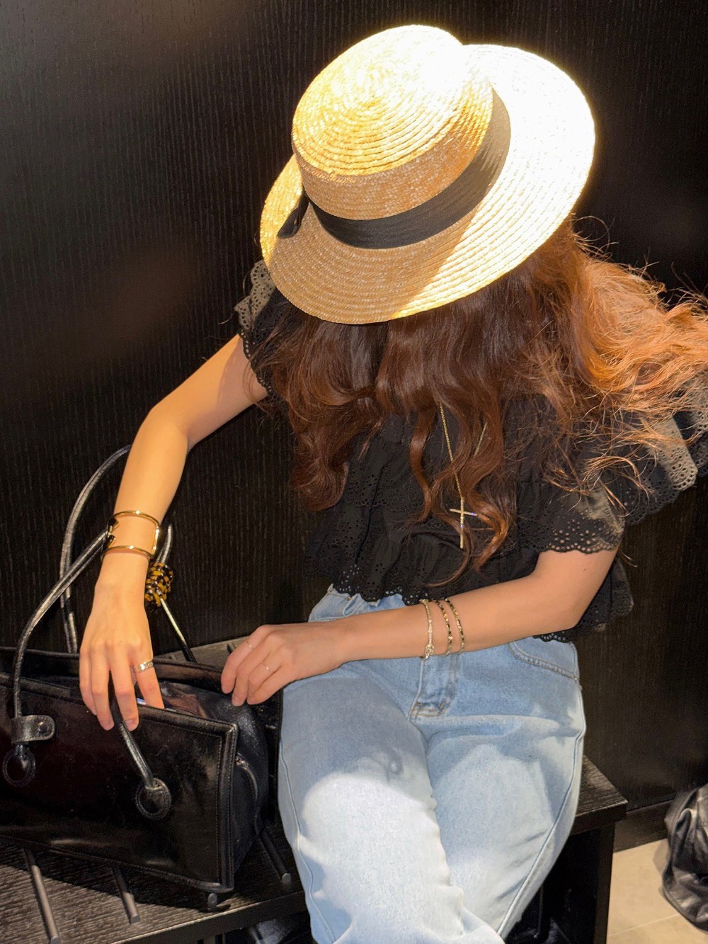 https://fulmo-img-server.com/shirtia/0bf4da1a-651b-4c7e-a663-d1a314015816.jpg