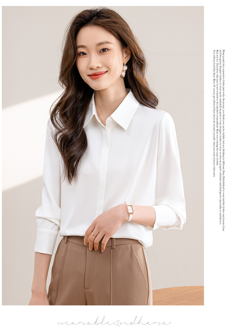 白シャツ　リファインドシルエットシャツ
