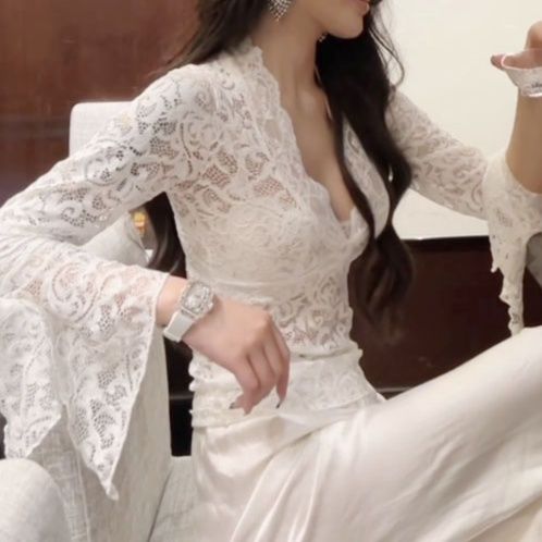 https://fulmo-img-server.com/shirtia/1757656345919_zeni5oap_chxx5u6q.jpeg