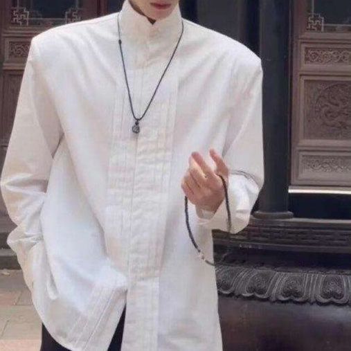 白シャツ　スタンドプリーツシャツ